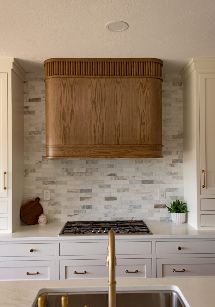 Kitchen with Curves